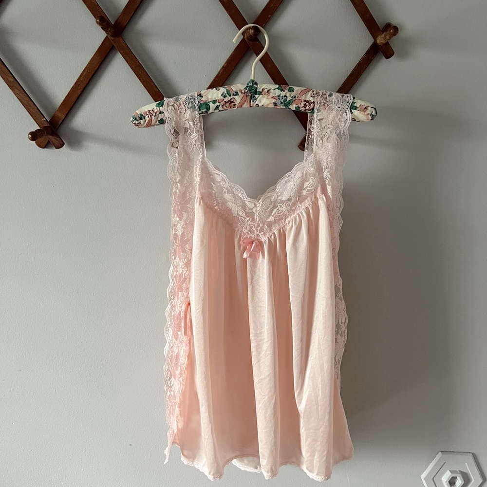 Vintage floral lace and bow detail sheer top